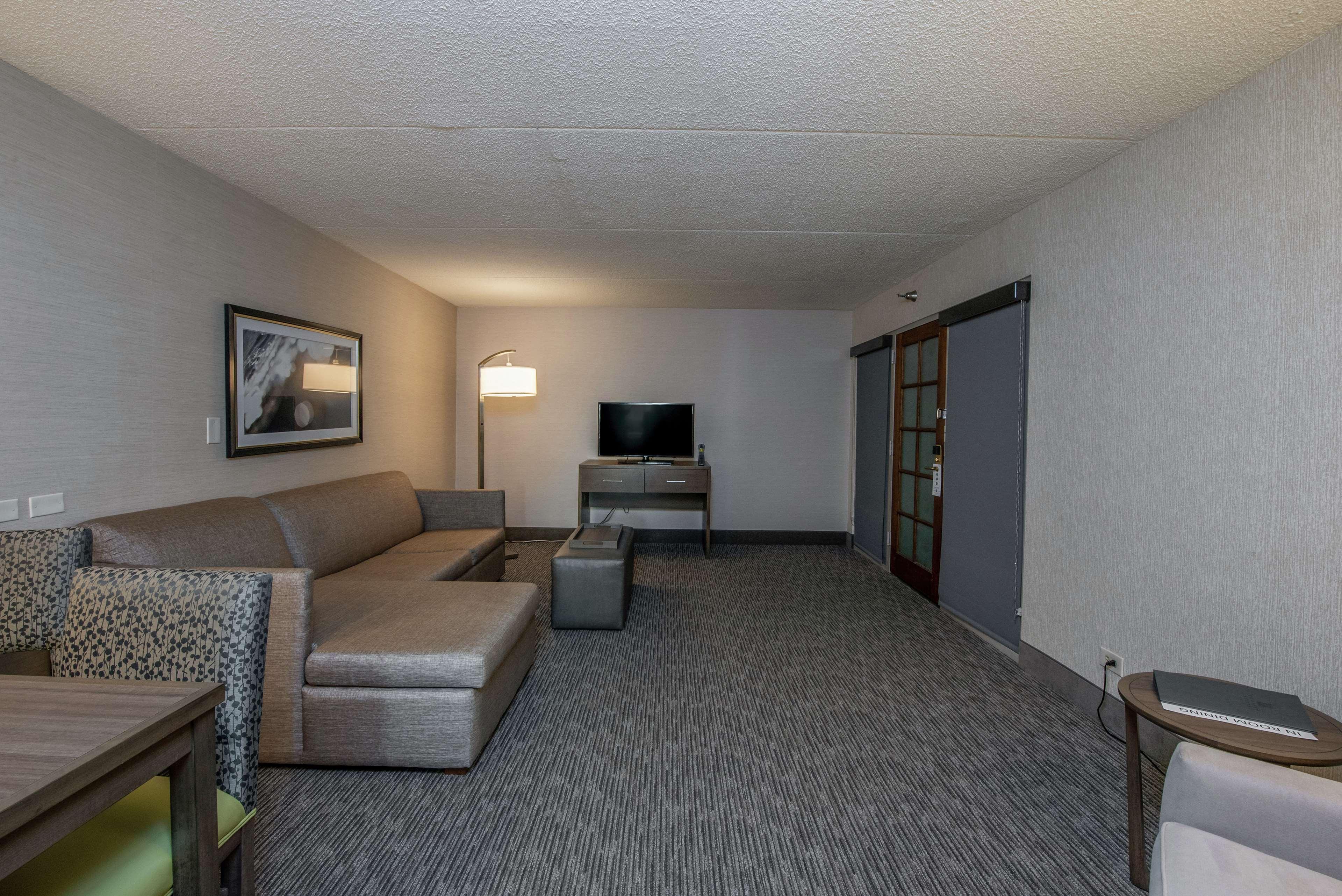 Embassy Suites By Hilton Chicago Schaumburg Woodfield Ngoại thất bức ảnh
