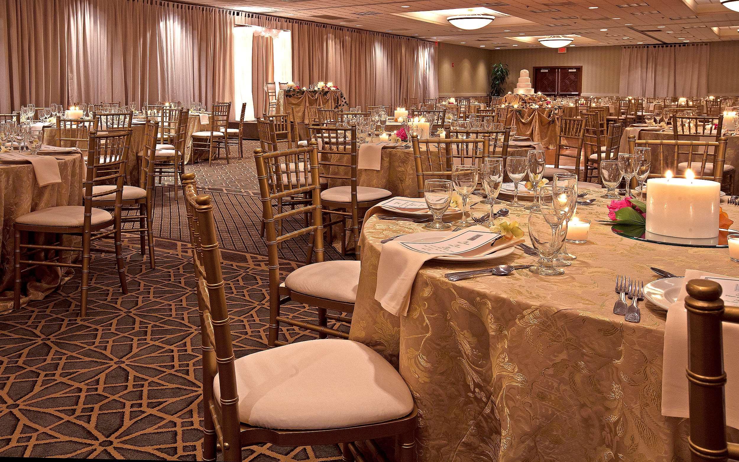 Embassy Suites By Hilton Chicago Schaumburg Woodfield Ngoại thất bức ảnh