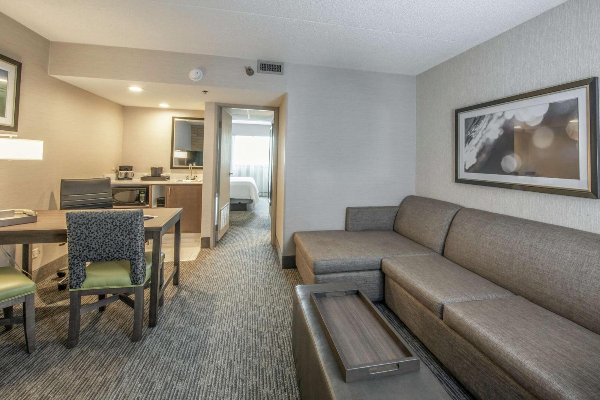 Embassy Suites By Hilton Chicago Schaumburg Woodfield Ngoại thất bức ảnh