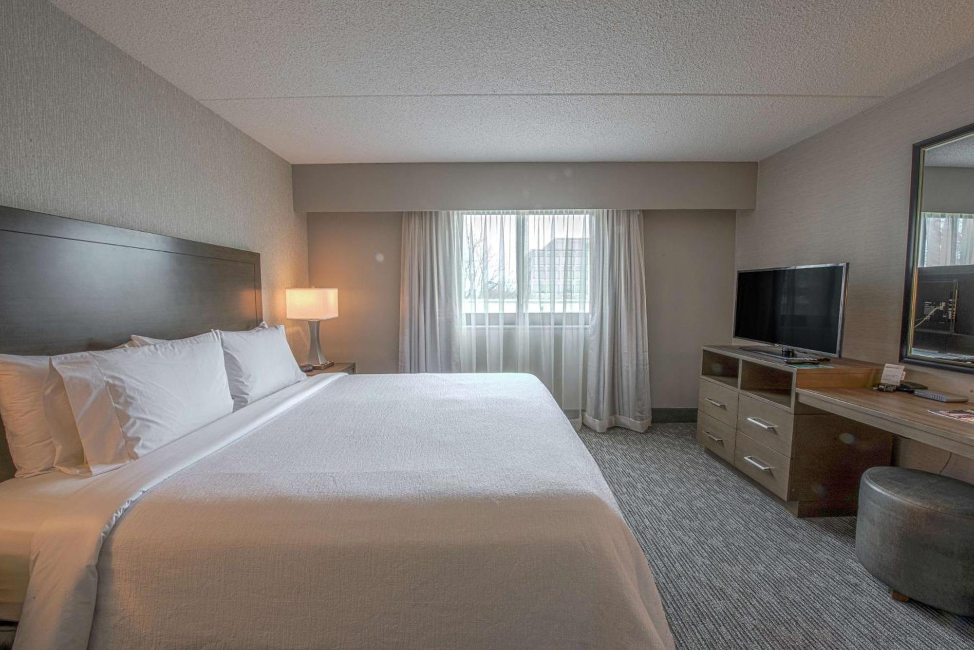Embassy Suites By Hilton Chicago Schaumburg Woodfield Ngoại thất bức ảnh