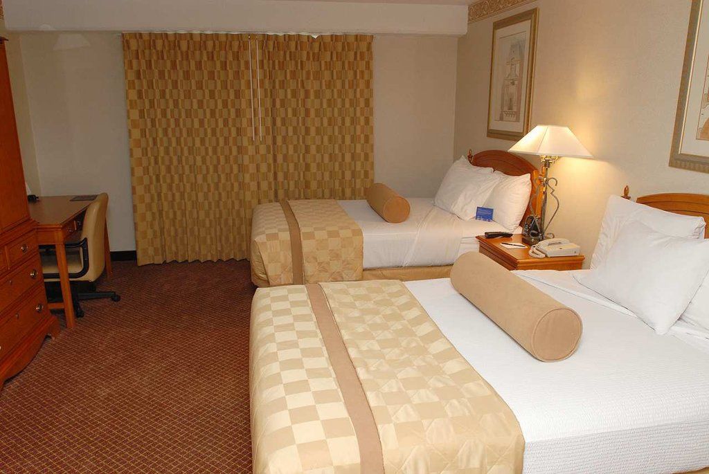 Embassy Suites By Hilton Chicago Schaumburg Woodfield Ngoại thất bức ảnh