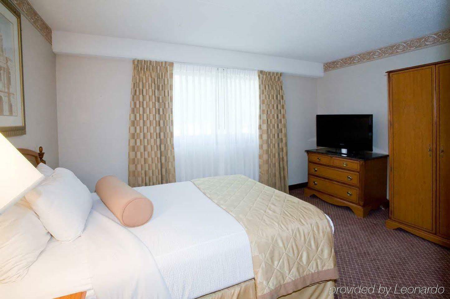 Embassy Suites By Hilton Chicago Schaumburg Woodfield Ngoại thất bức ảnh